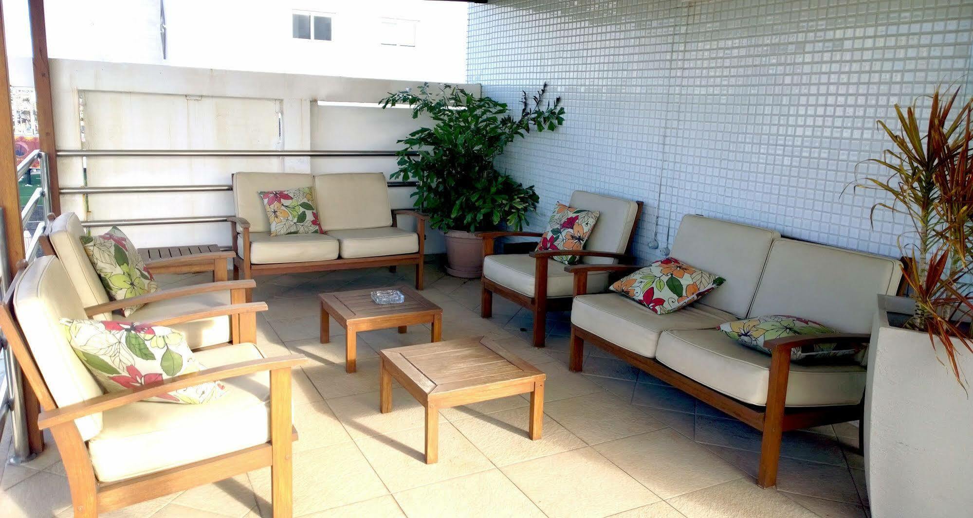 Malibu Plaza Hotel Lauro de Freitas Exterior photo
